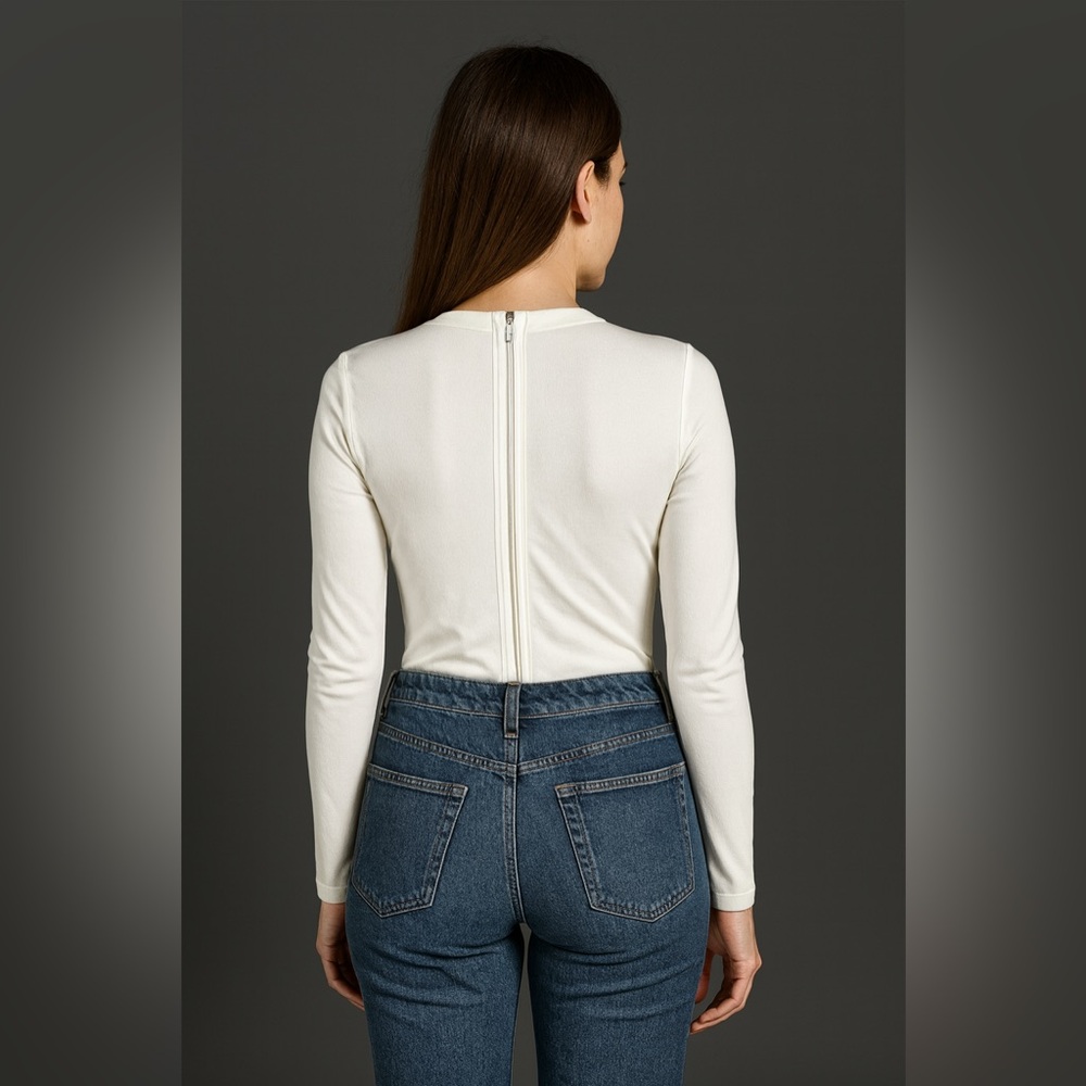 Valiant Paris White Lace‑Up Long‑Sleeve Bodysuit – Size L - Picture 3 of 17